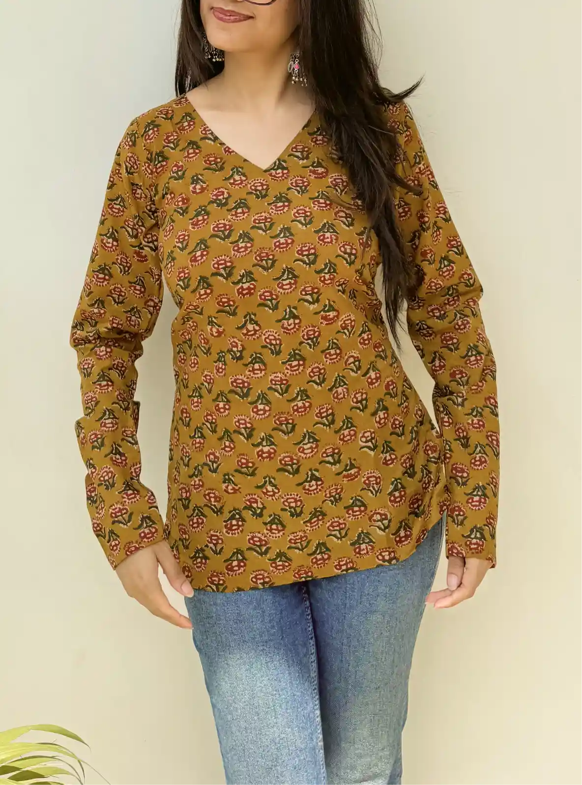 Leher Straight Sleeves Kurti