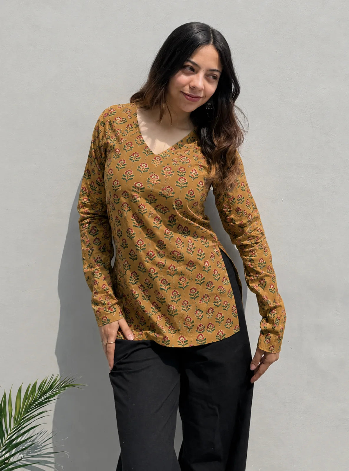 Leher Straight Sleeves Kurti