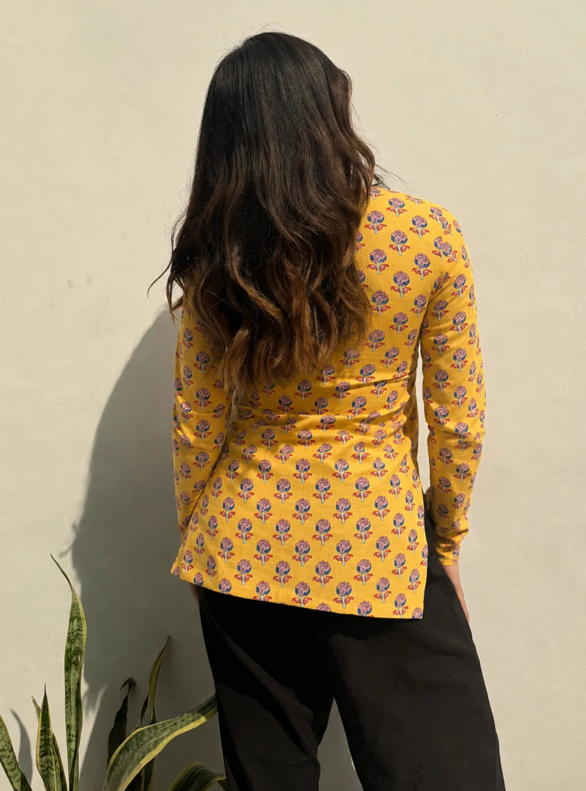 Rubaru Boat Neck Kurti