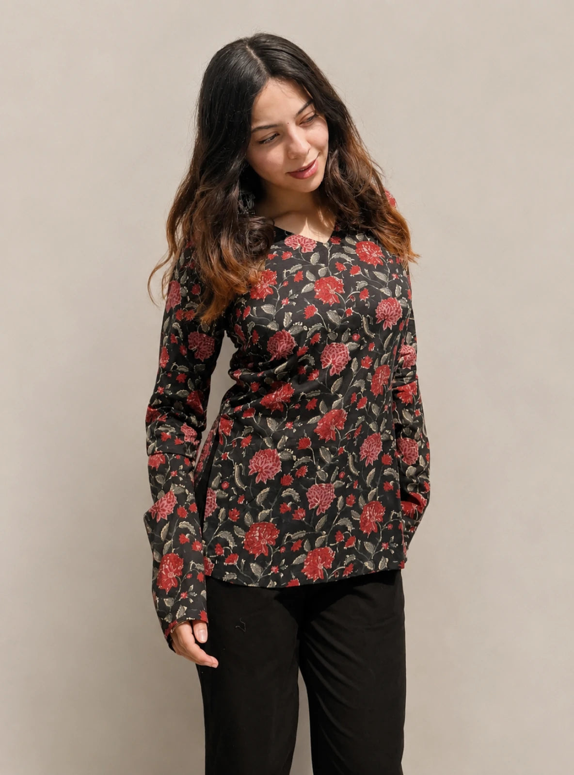 Arpita Straight Sleeves Kurti