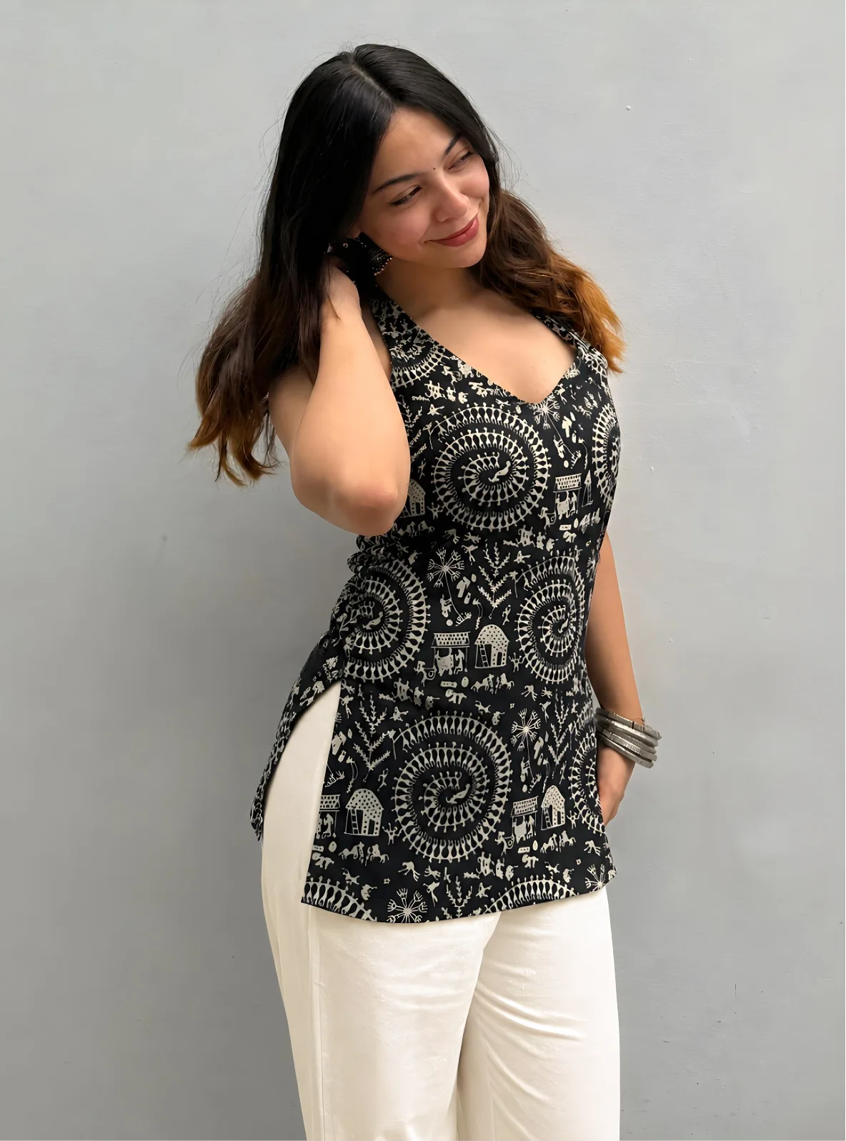 Ojasvi Halter Neck Kurti