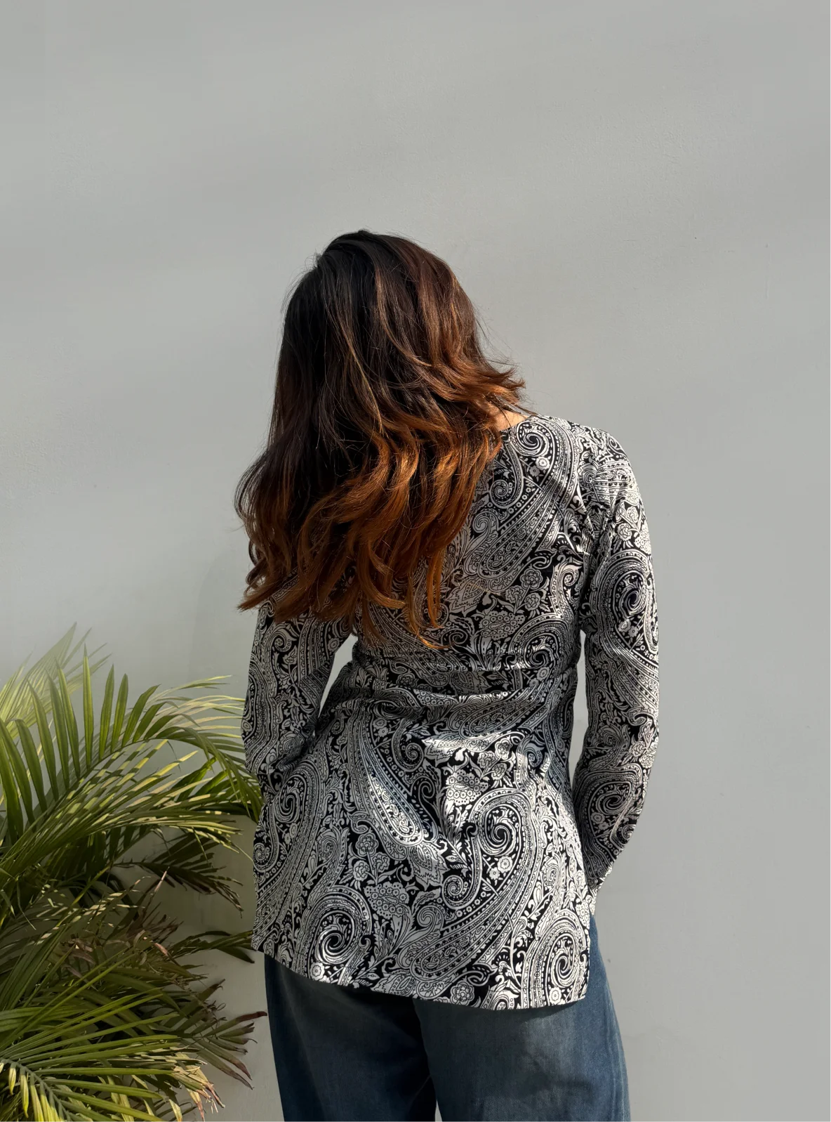 Zorahi Straight Sleeves Kurti by Evara