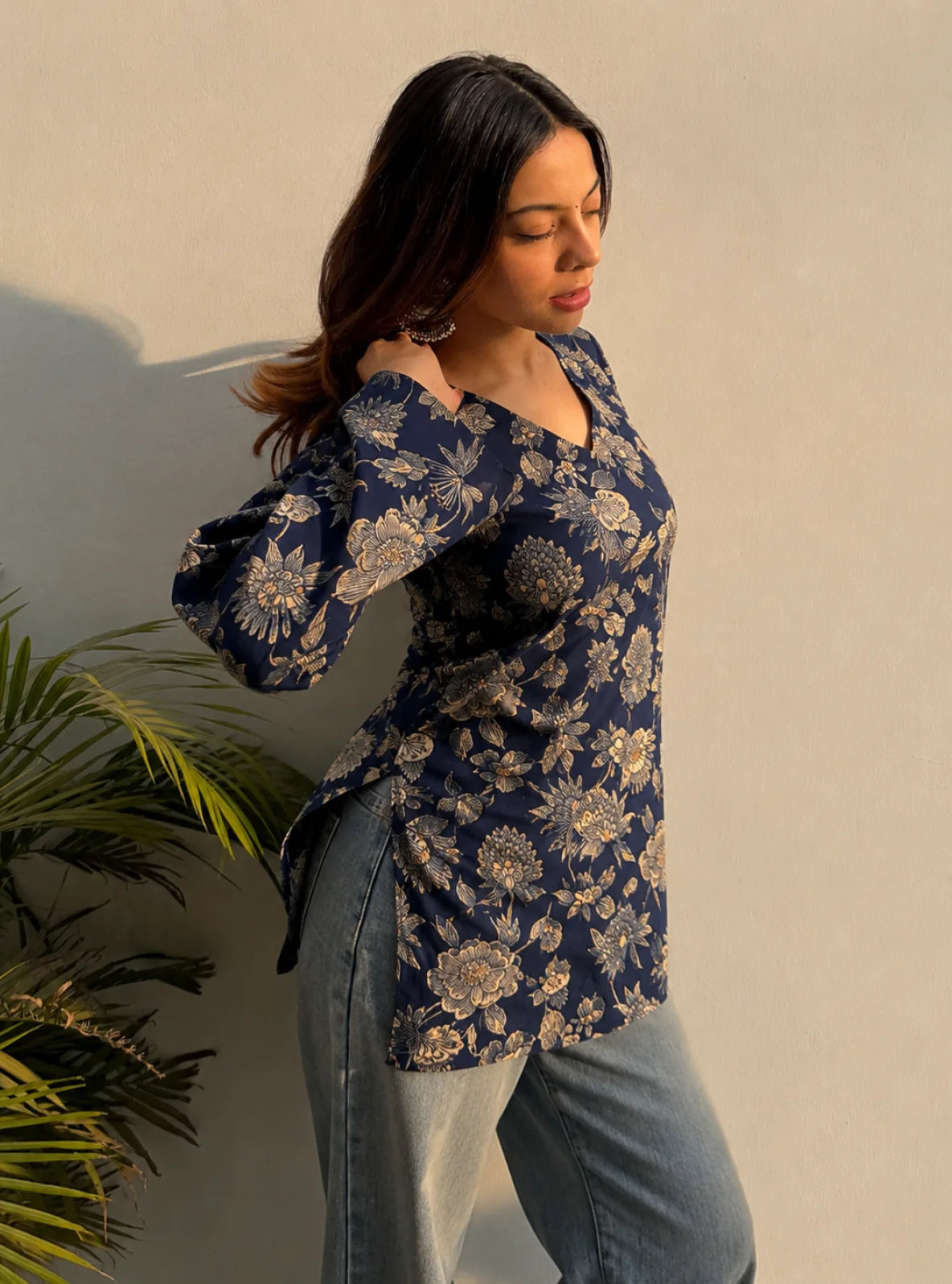 Aashiqui Bell Sleeves Kurti