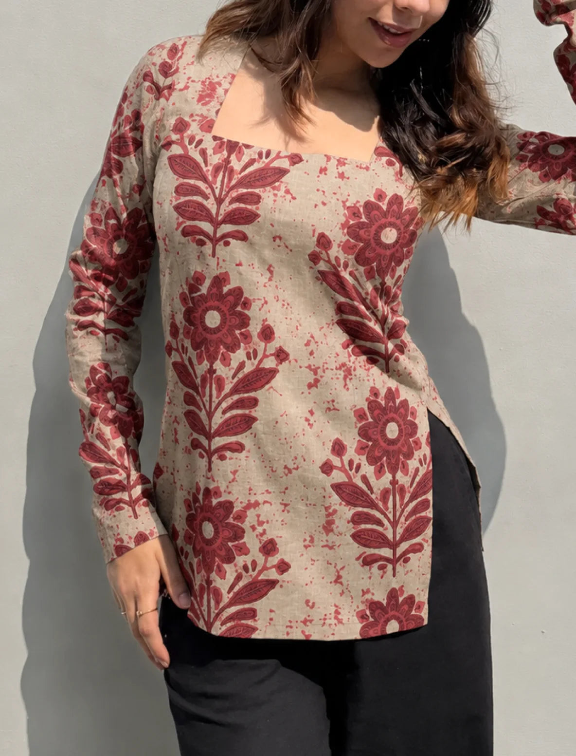 Kaavish Corset Back Full Sleeves Kurti