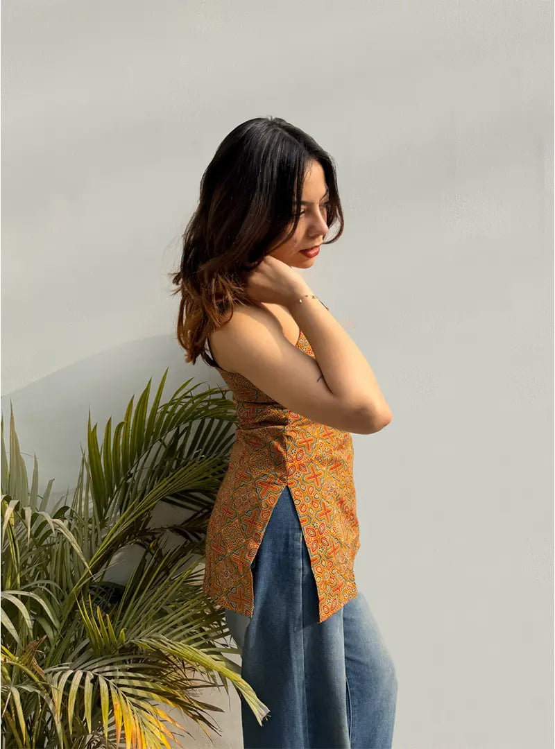 Kaveri Short Sleeveless Kurti by Evara