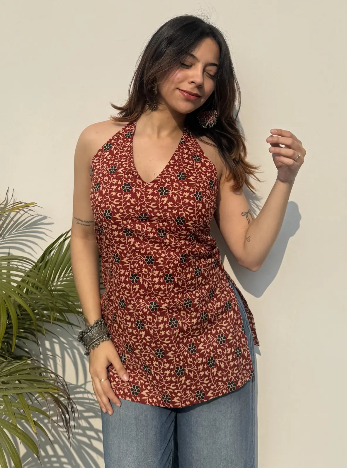 Gul Halter Neck Kurti