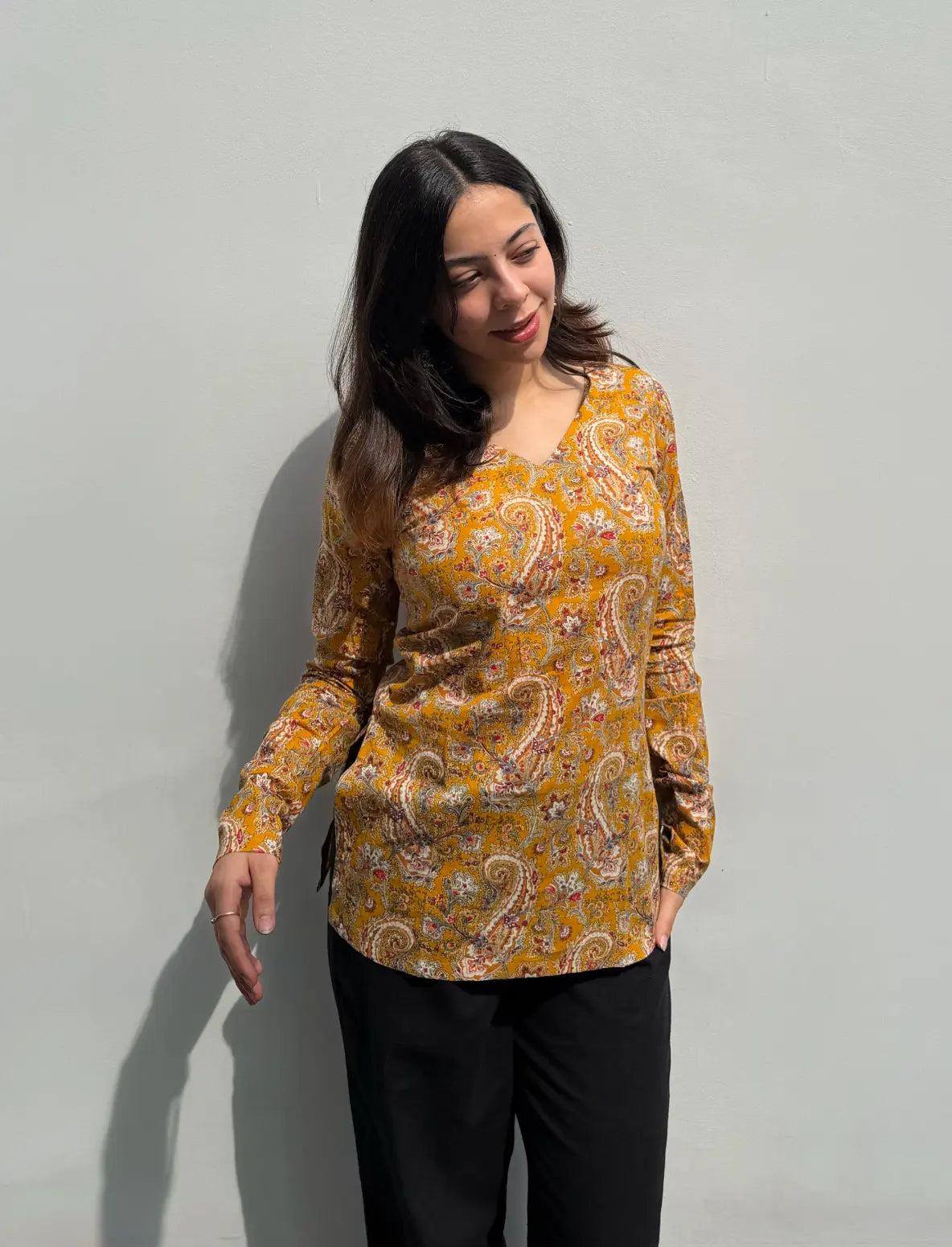 Avika Straight Sleeves Kurti