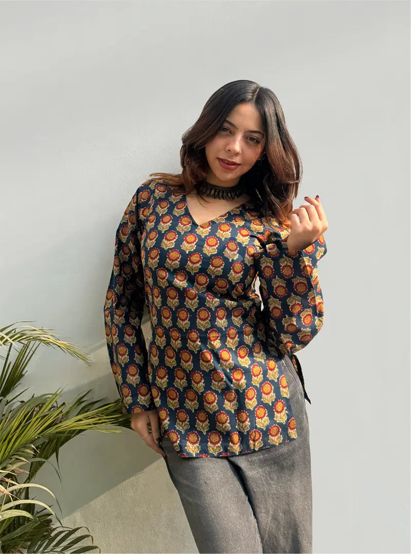 Rehnooma Straight Sleeves Kurti