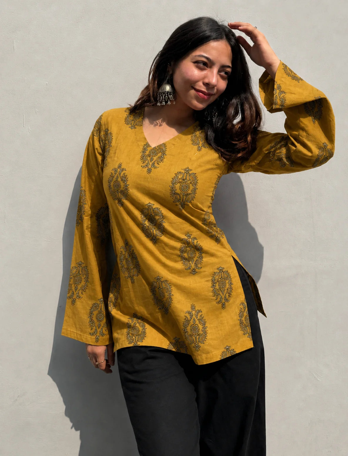 Anahita Bell Sleeves Kurti
