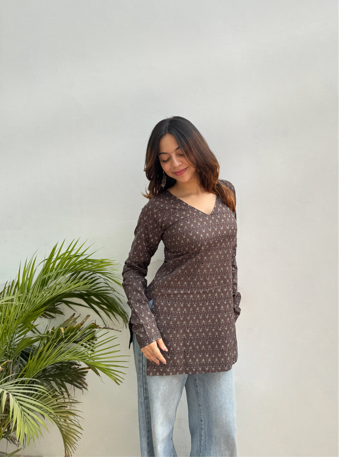 Sitarah Straight Sleeves Kurti by Evara