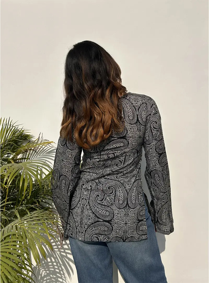 Darkhaast Bell Sleeves Kurti