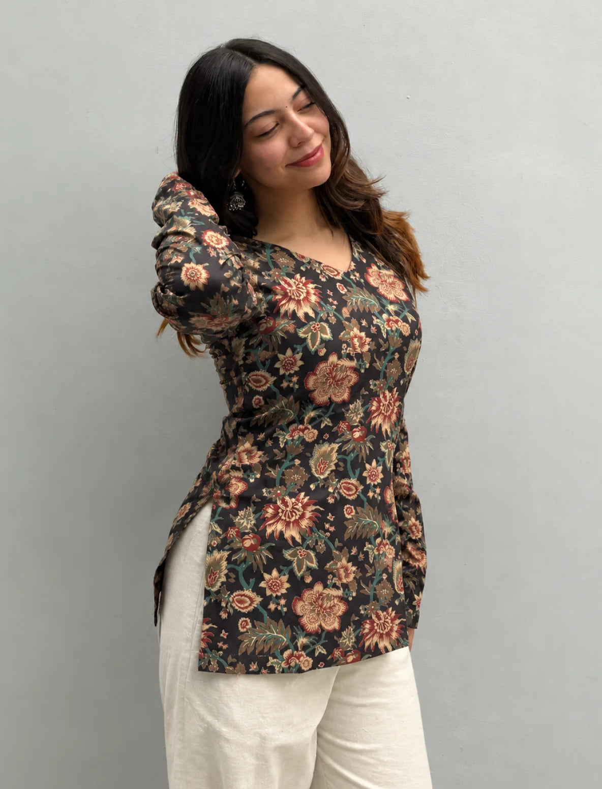 Nupur Straight Sleeves Kurti