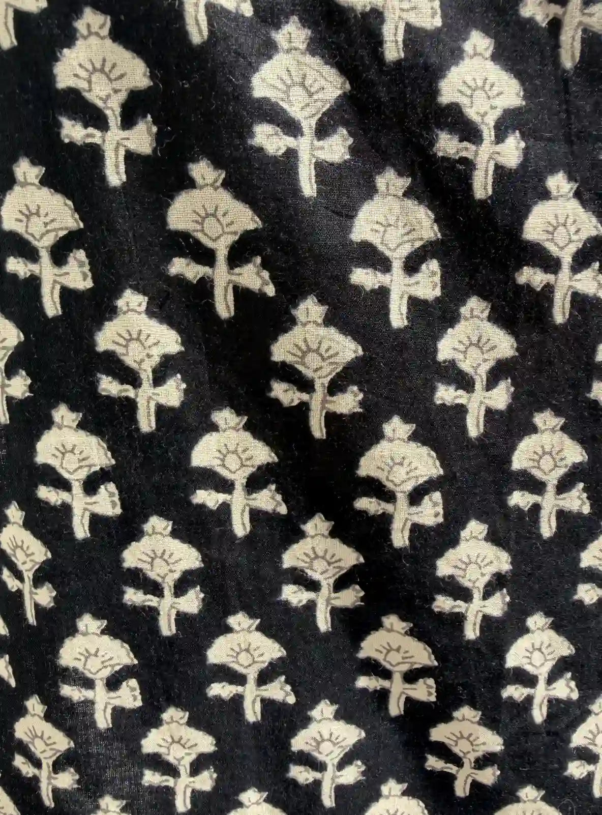 Noorika Boat Neck Kurti