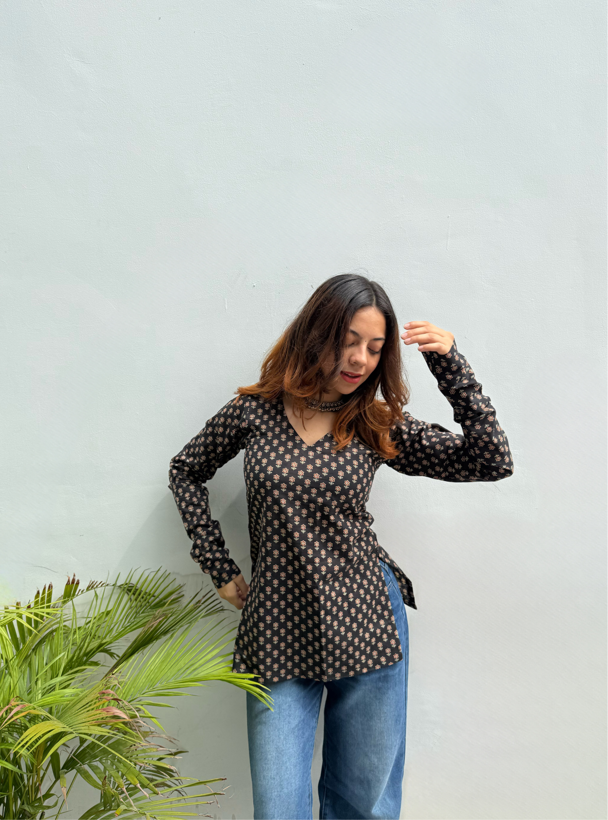 Suhana Straight Sleeves Kurti by Evara
