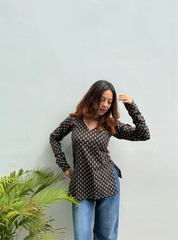 Suhana Straight Sleeves Kurti by Evara