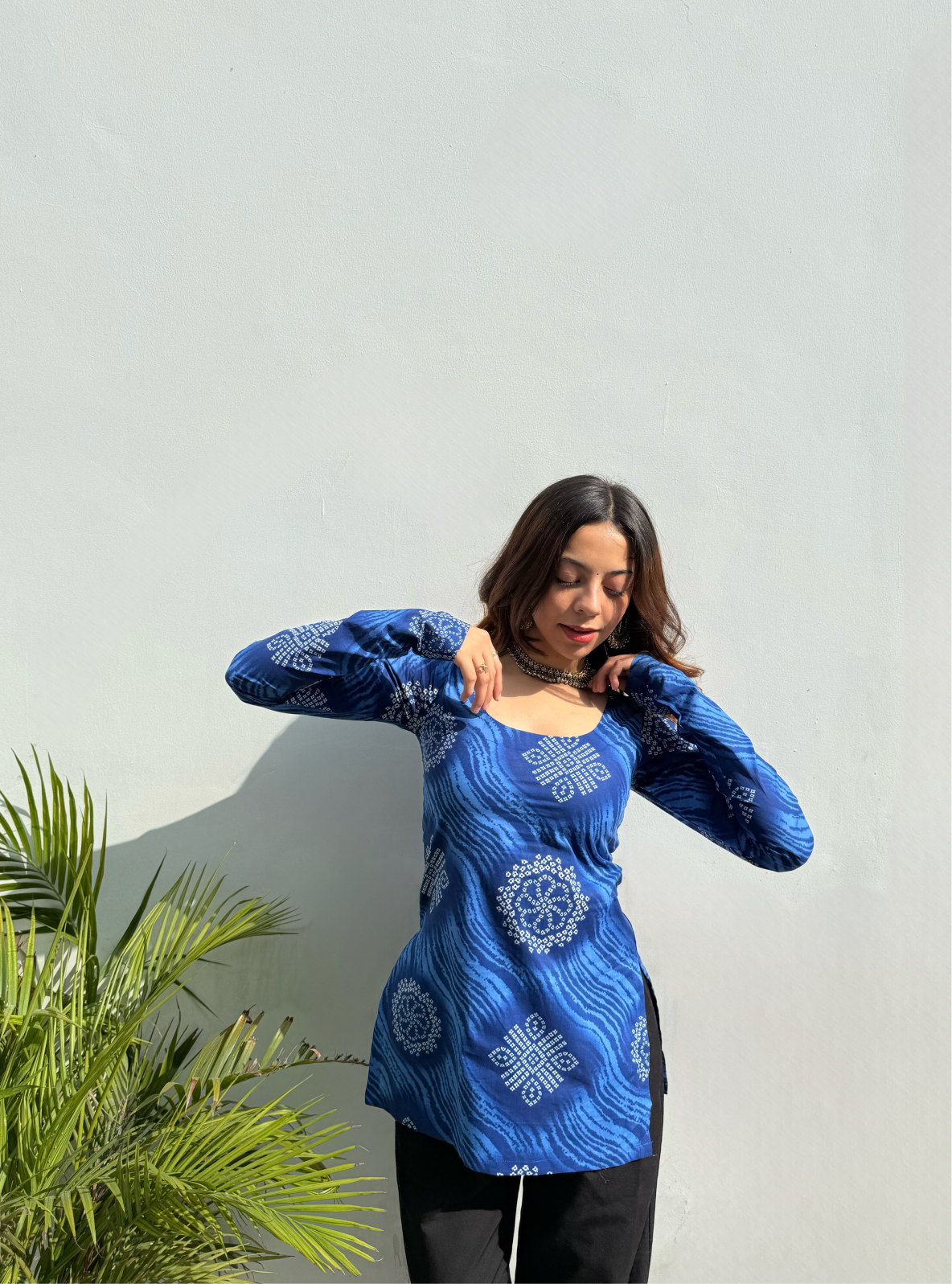 Nakhreeli Nazakat Straight Sleeves Kurti by Evara