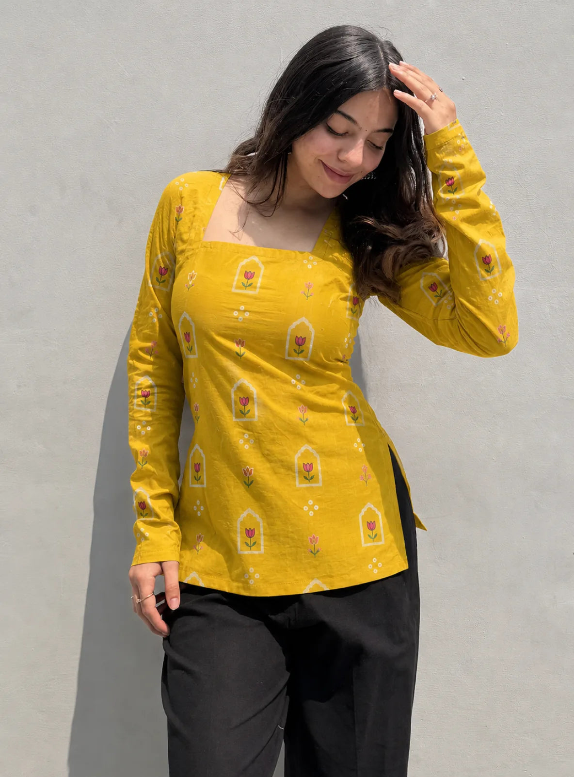 Diya Corset Back Full Sleeves Kurti