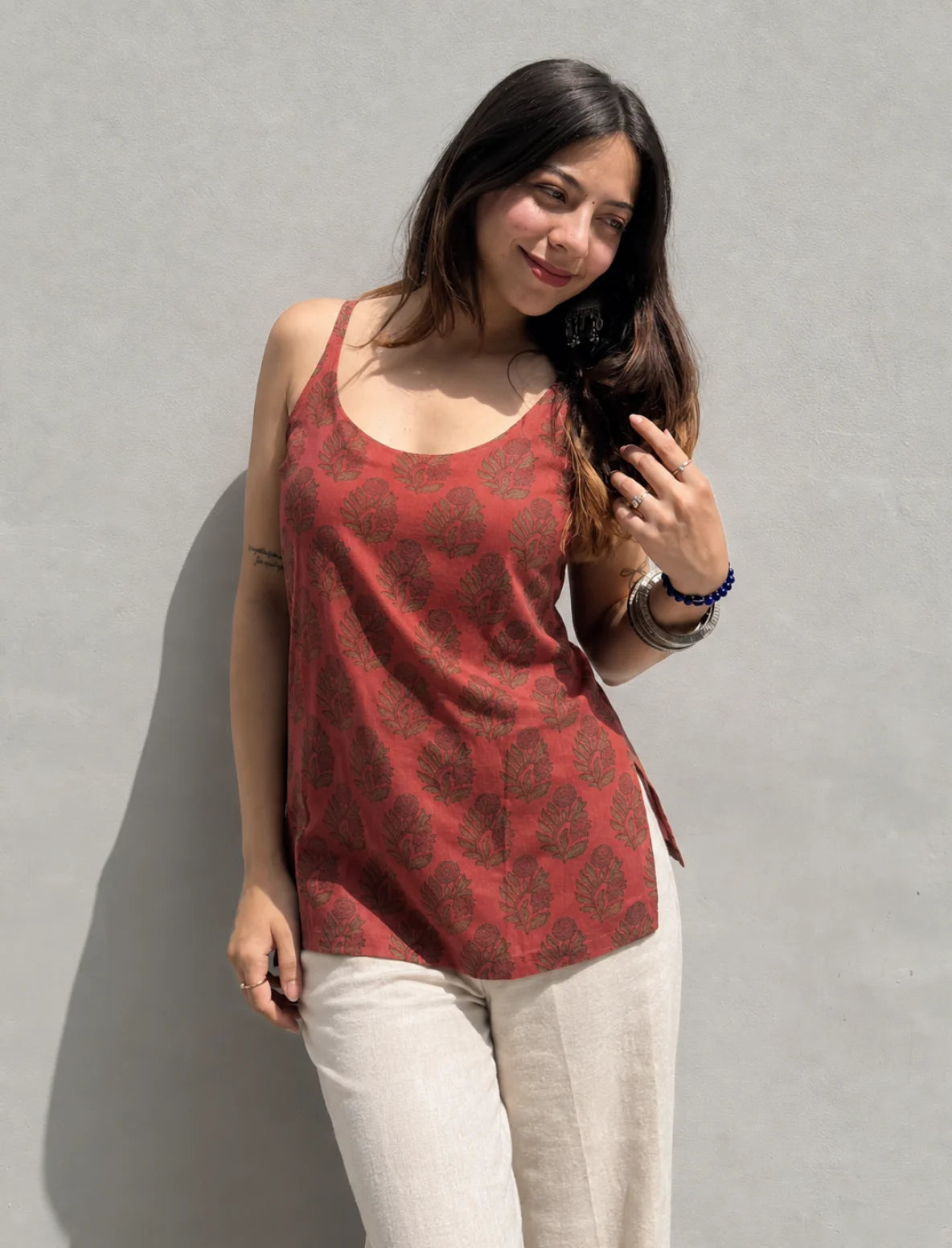 Baani Short Sleeveless Kurti