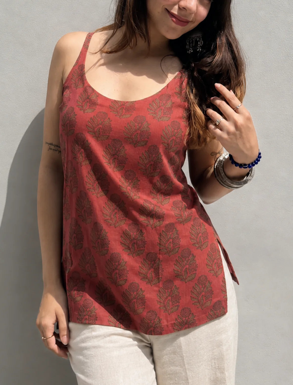 Baani Short Sleeveless Kurti