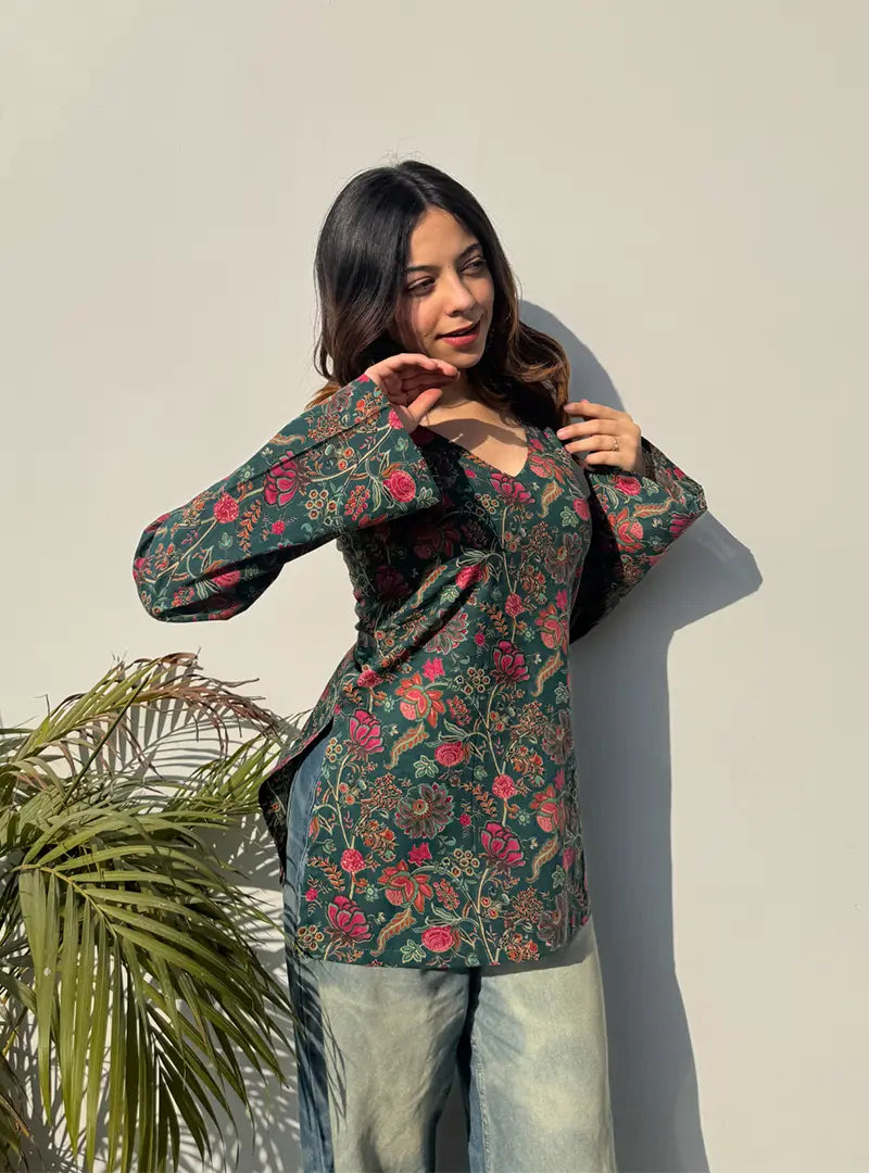Mehbooba Bell Sleeves Kurti