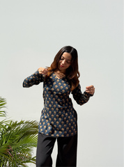Neeli Noorani Straight Sleeves Kurti by Evara