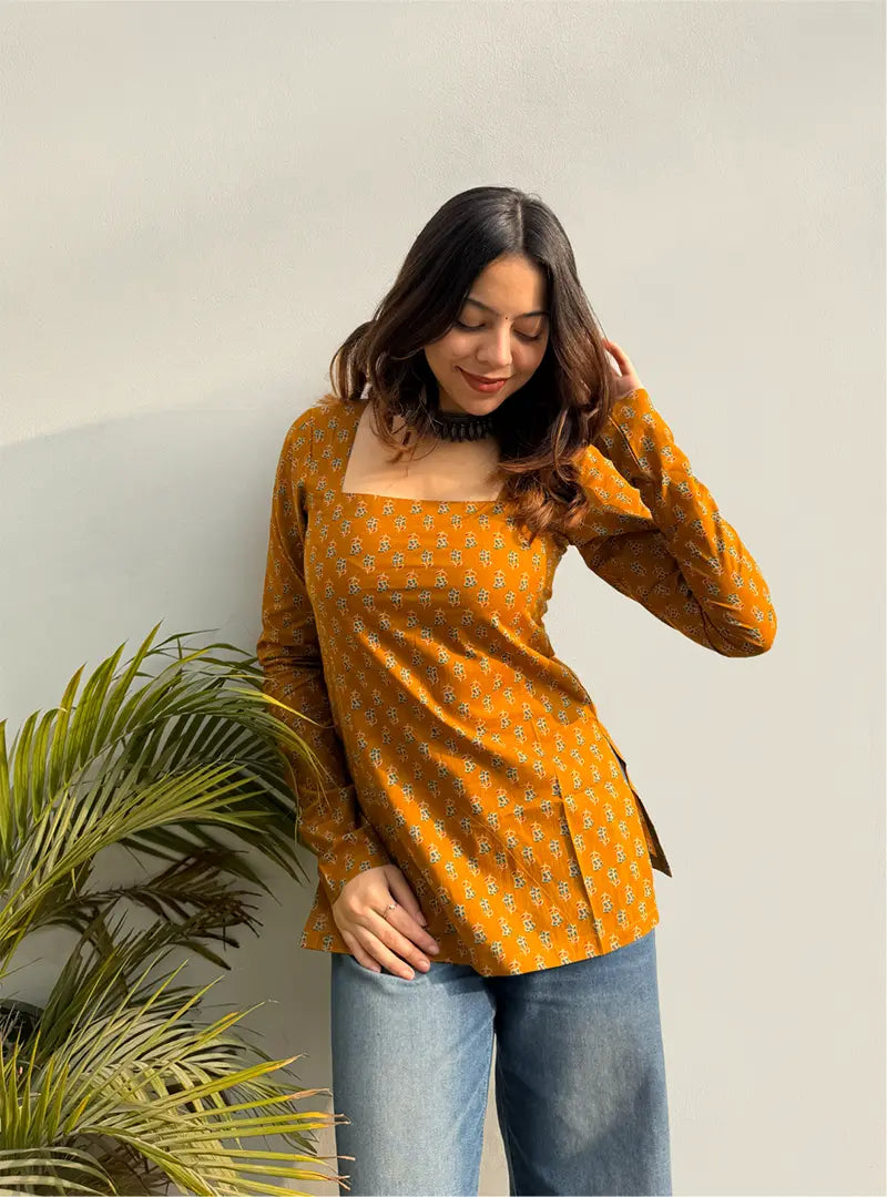 Dilbara Square Neck Kurti by Evara