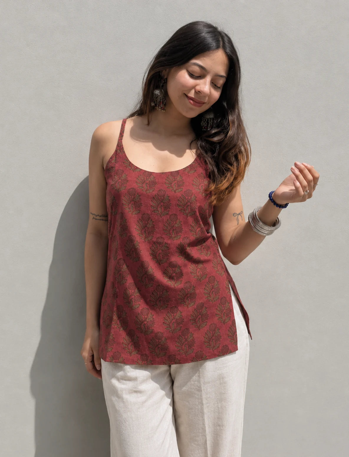 Baani Short Sleeveless Kurti