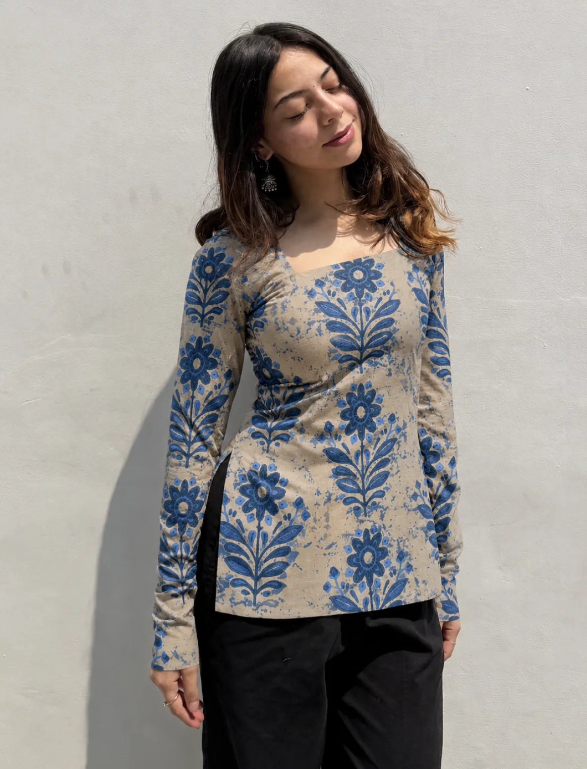 Aadrika Corset Back Full Sleeves Kurti
