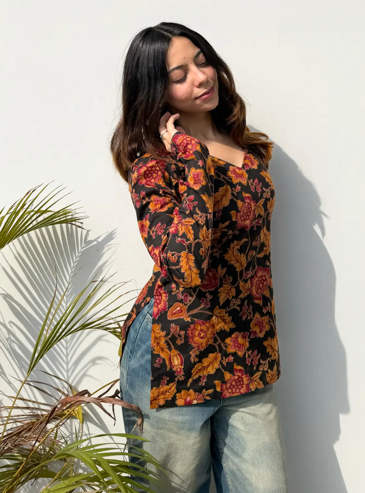 Mehfooz Straight Sleeves Kurti