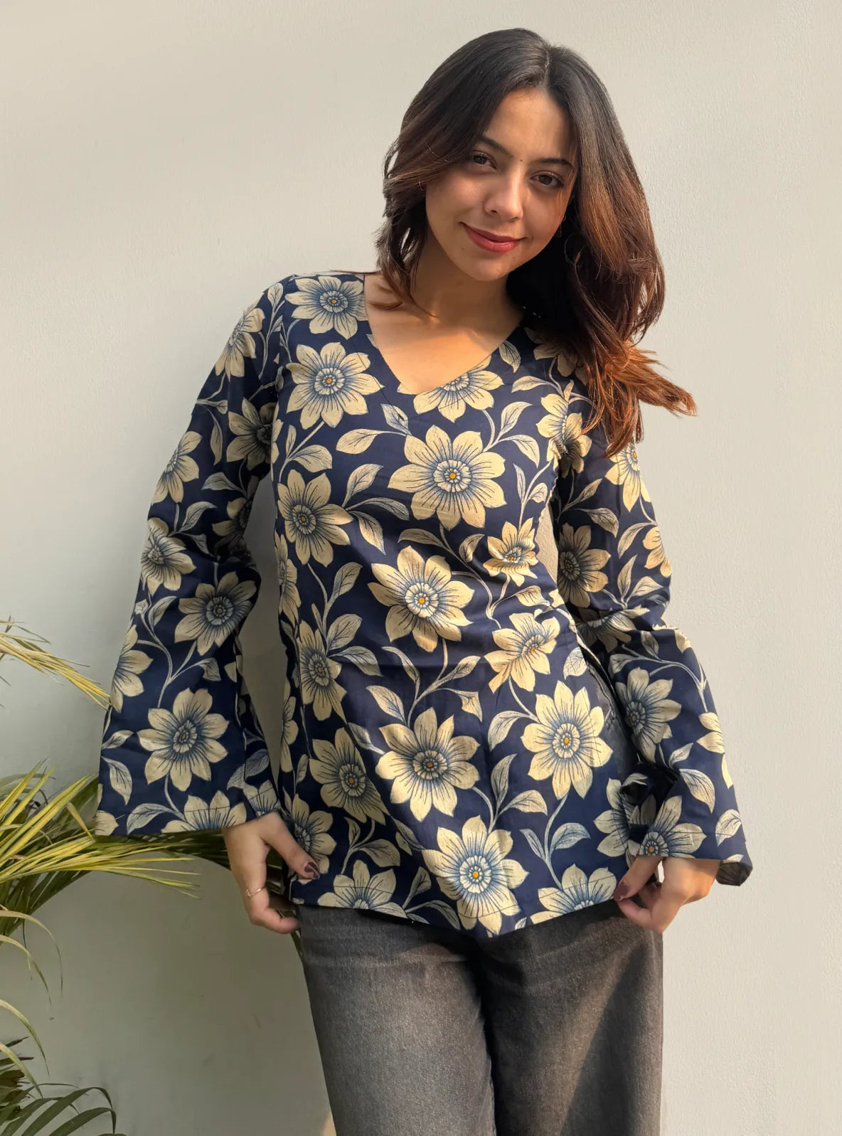Ruhika Bell Sleeves Kurti by Evara