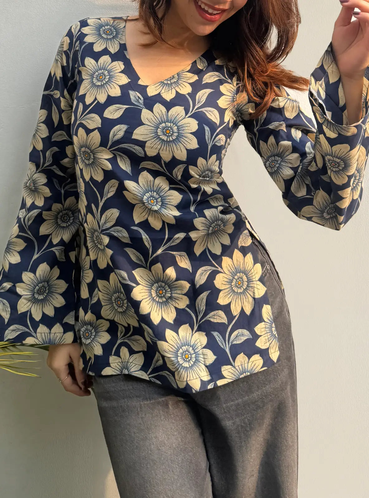 Ruhika Bell Sleeves Kurti by Evara