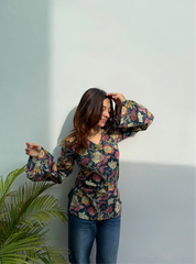 Neelam Nautanki Bell Sleeves Kurti by Evara