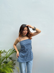 Juhu Jalpari Short Kurti by Evara