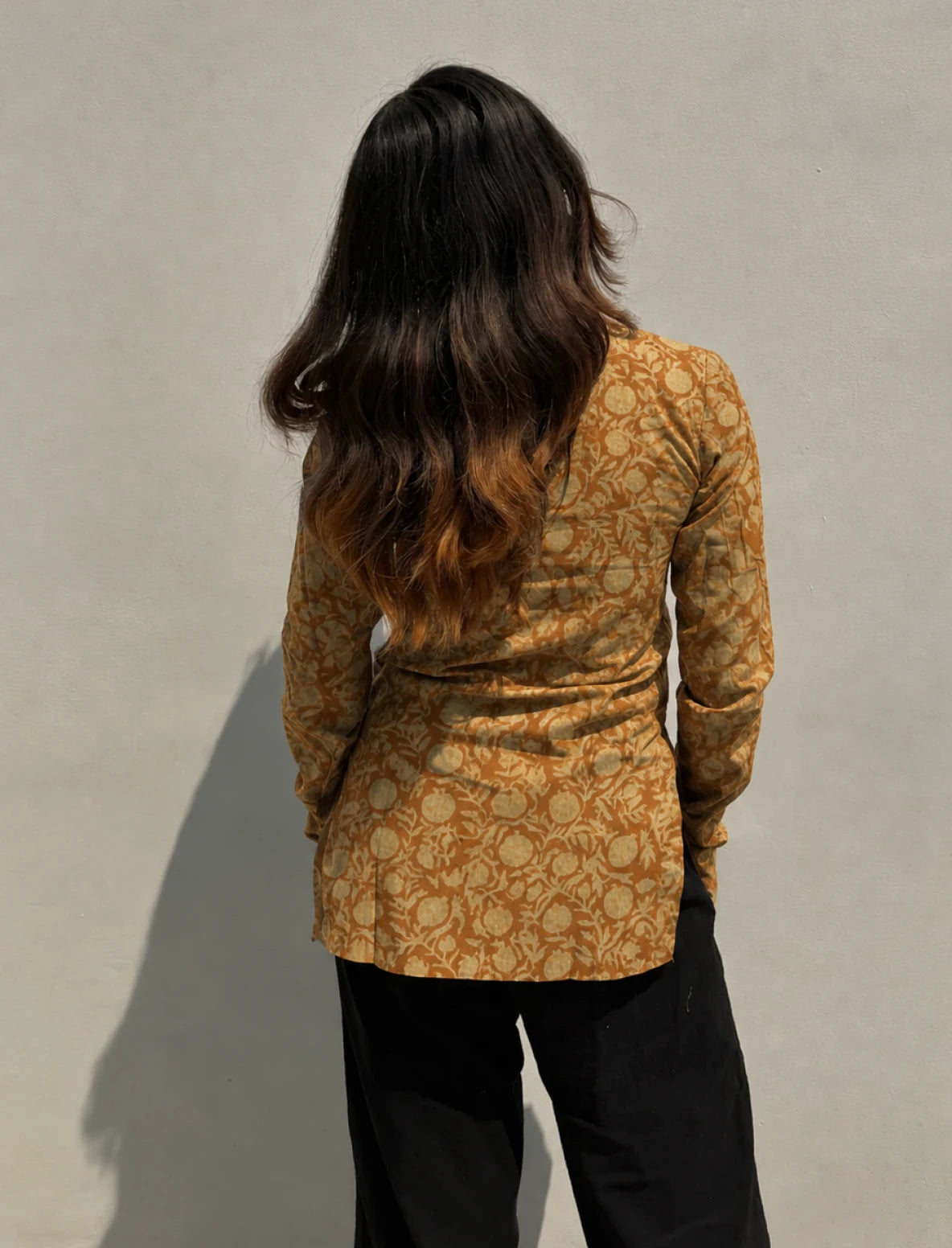 Vayra Straight Sleeves Kurti