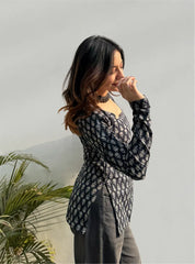 Rimjhim Square Neck Kurti by Evara