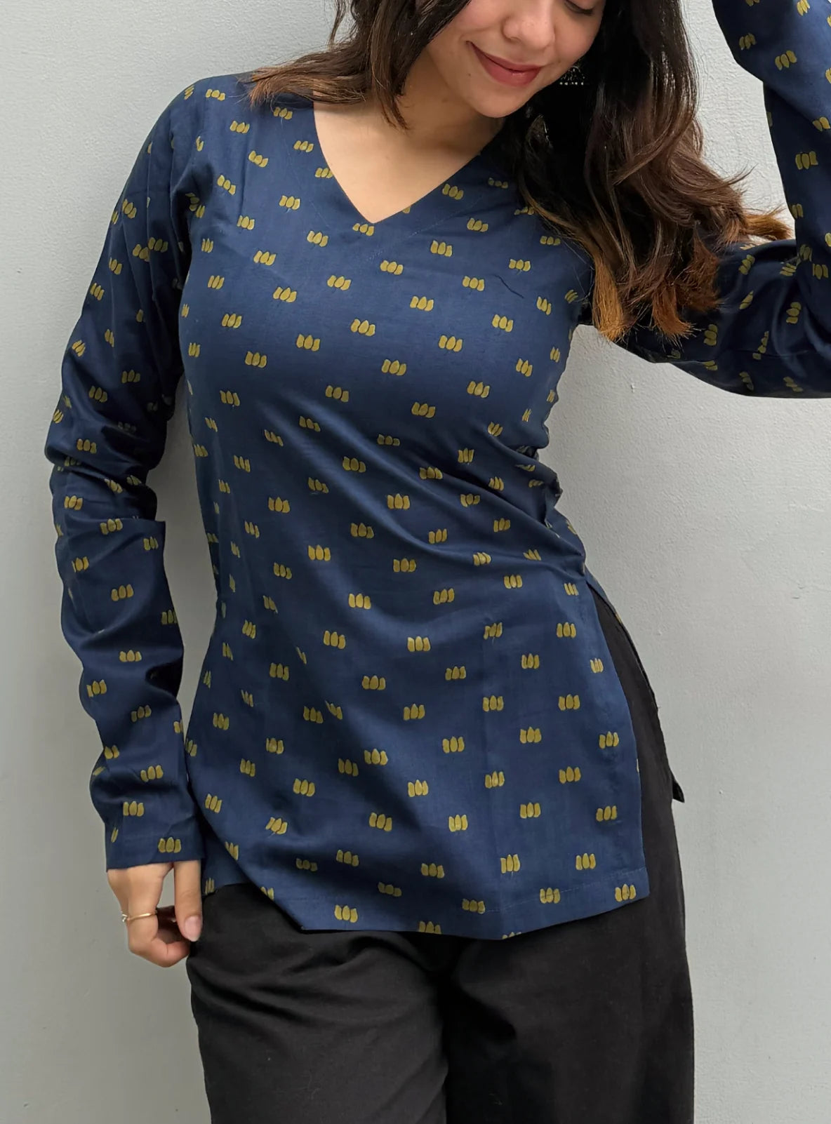 Nadira Straight Sleeves Kurti