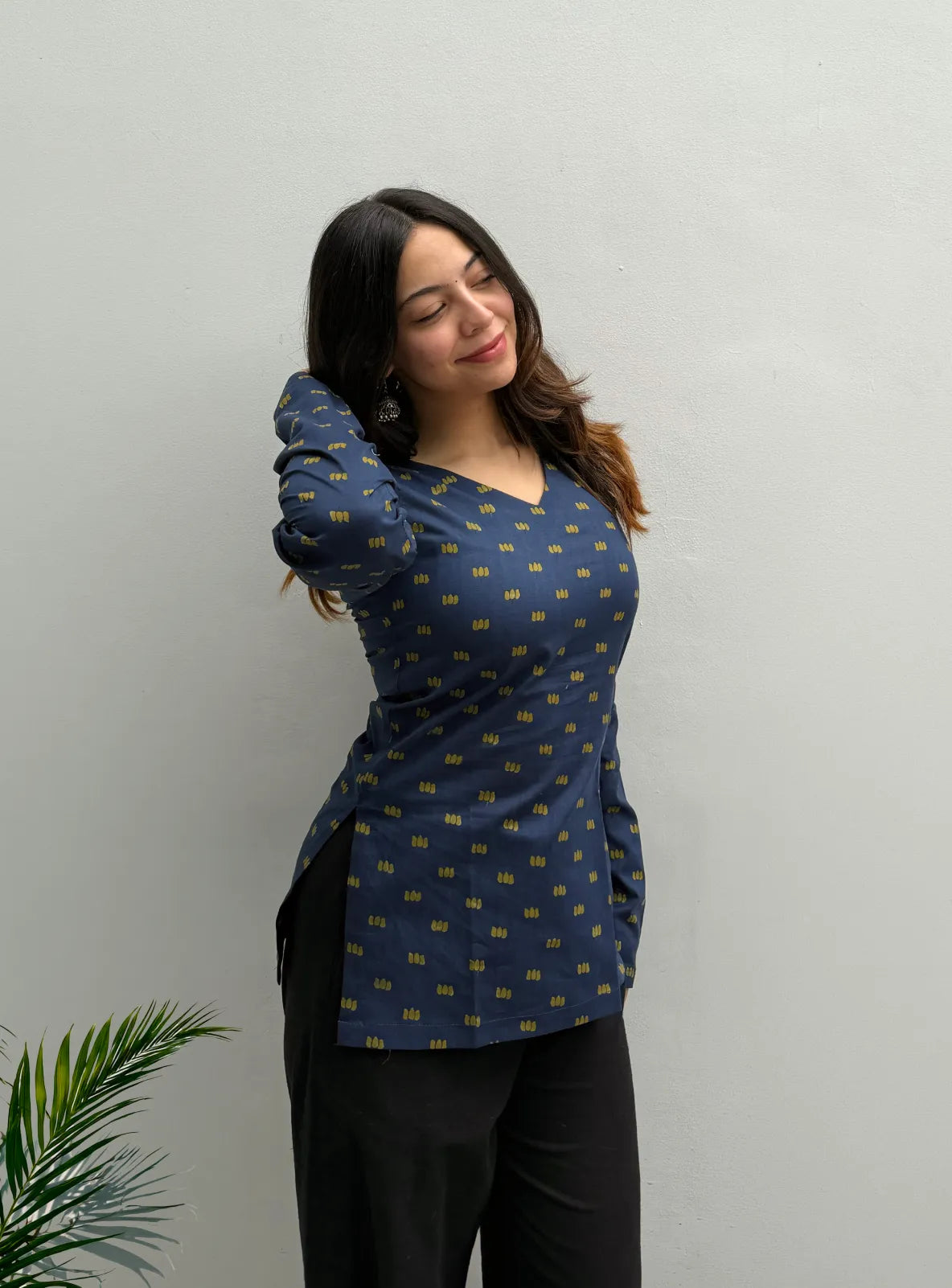 Nadira Straight Sleeves Kurti
