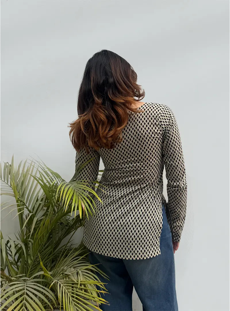 Sargam Boat Neck Kurti by Evara