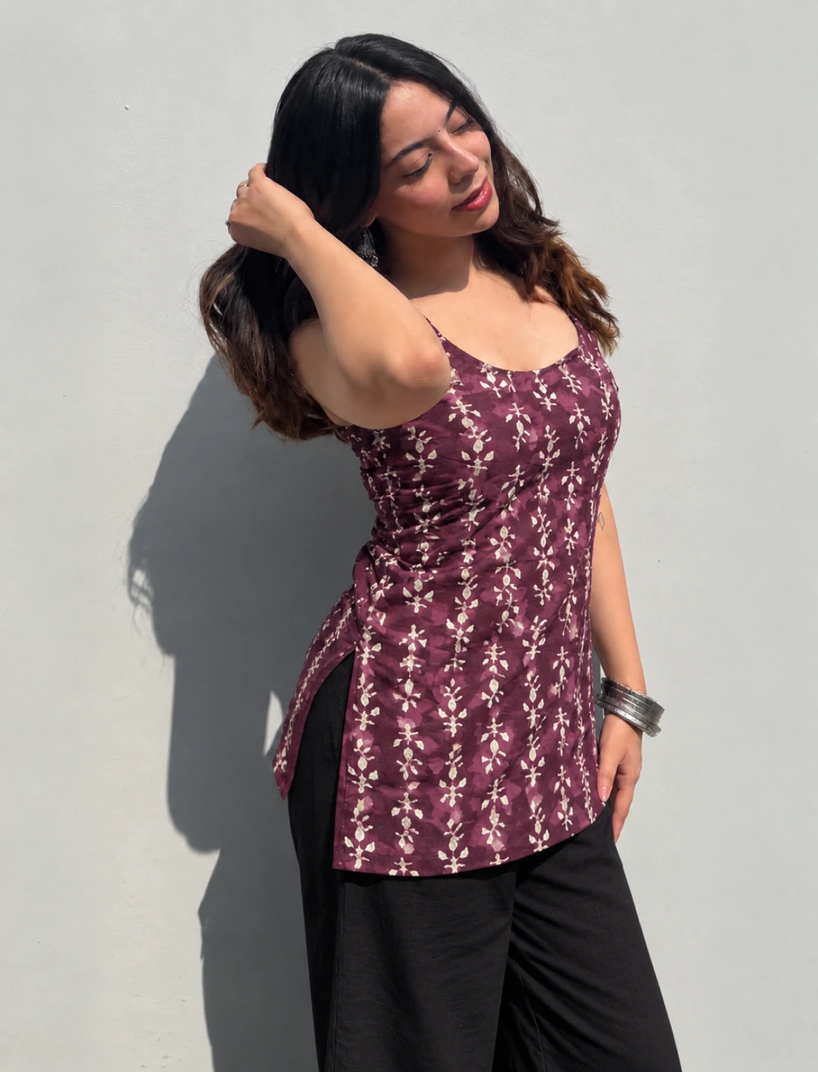 Nazar Short Sleeveless Kurti