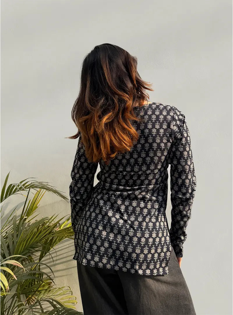 Rimjhim Square Neck Kurti by Evara