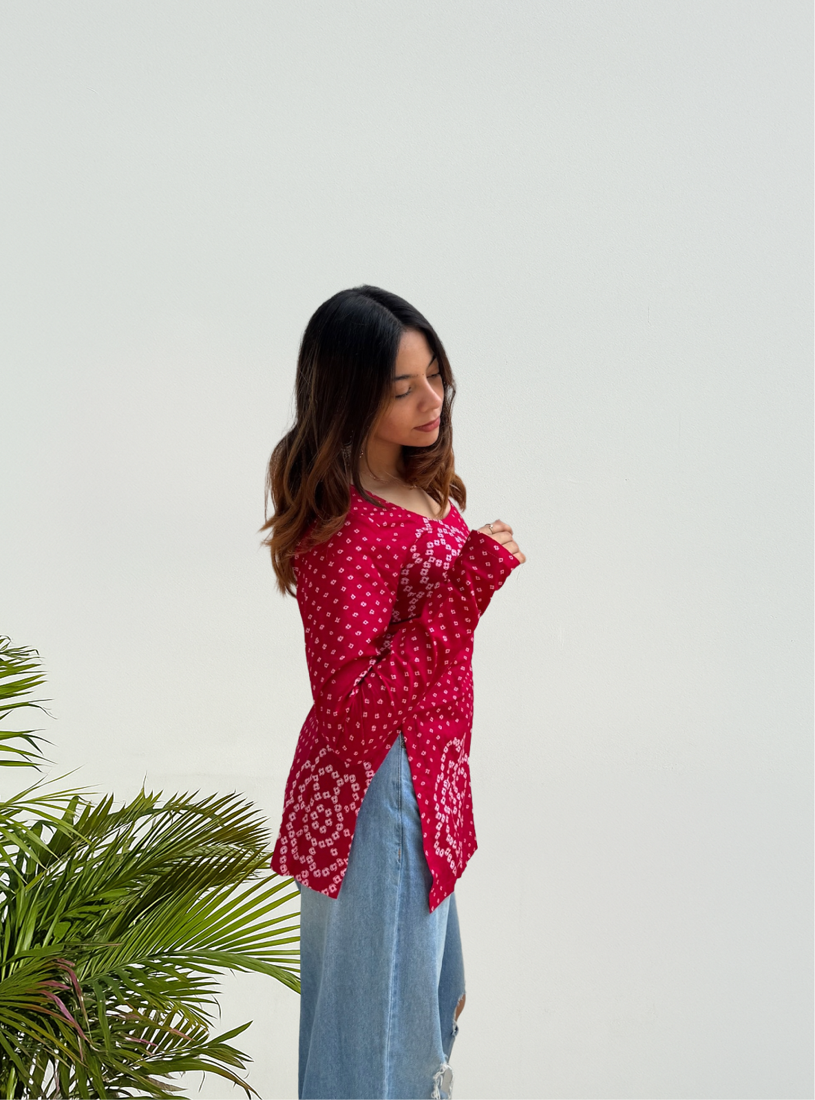 Phoolwari Straight Sleeves Kurti by Evara