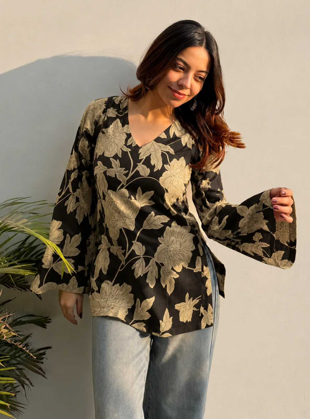 Kangna Bell Sleeves Kurti