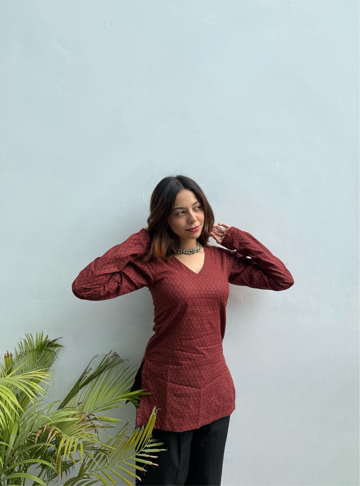 Laal Ishq Straight Sleeves Kurti by Evara