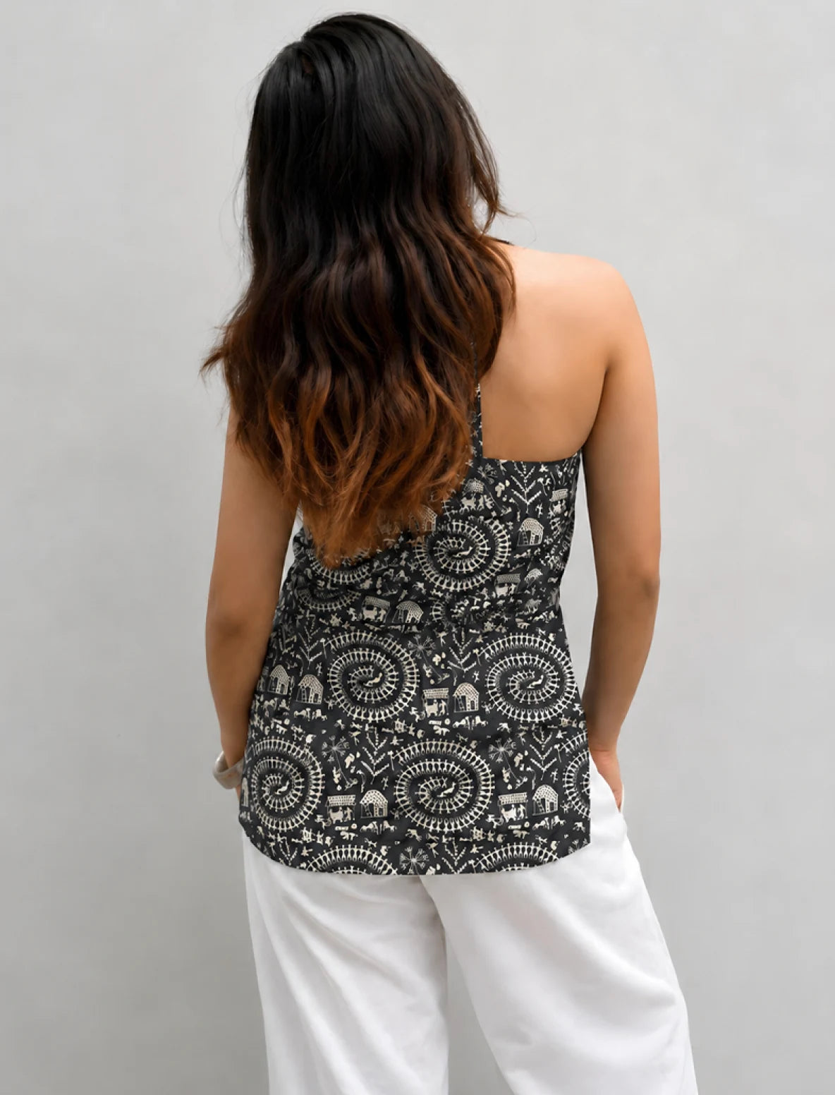 Ojasvi Halter Neck Kurti