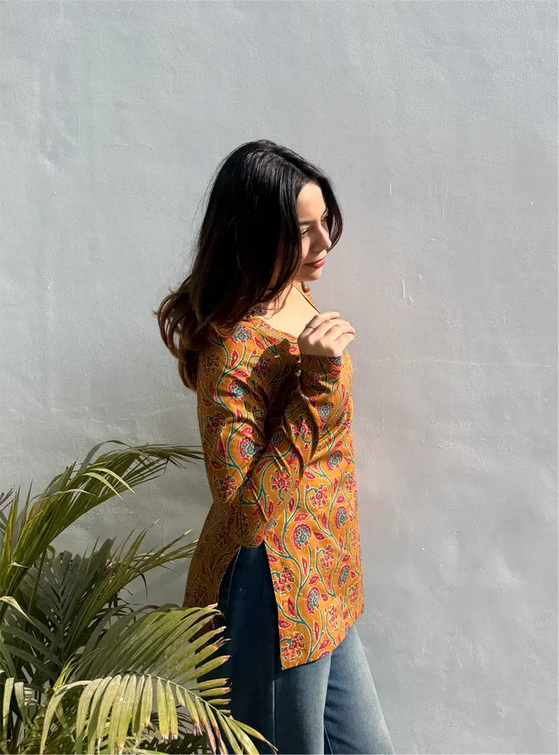 Lavanya Boat Neck Kurti by Evara