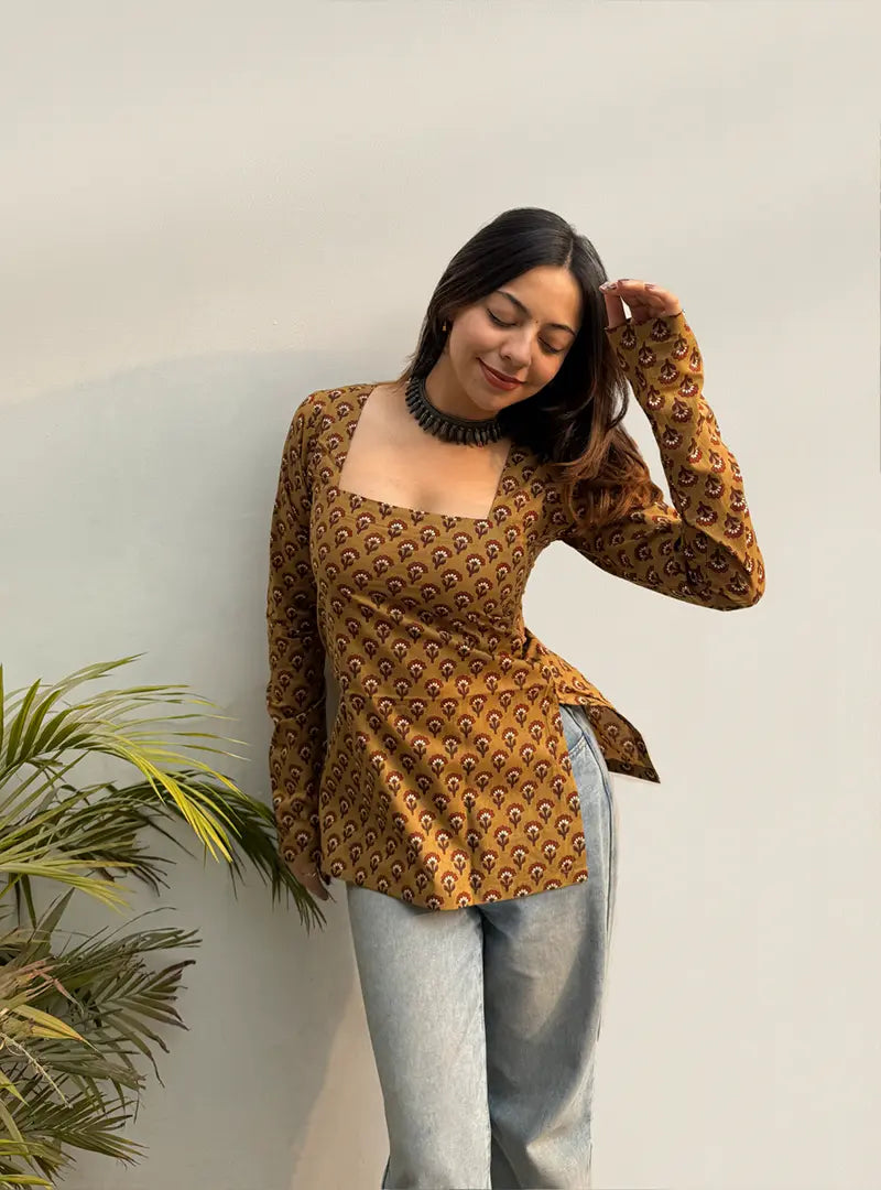 Malika Square Neck Kurti by Evara