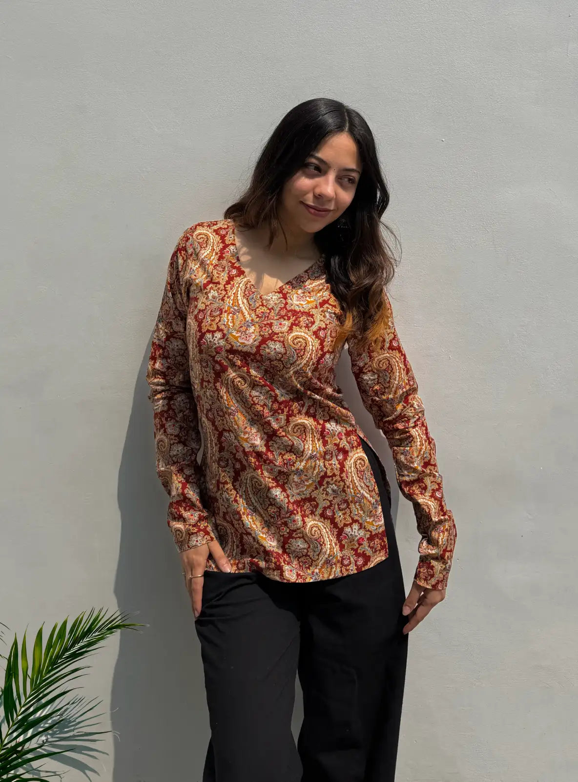 Phoolkari Straight Sleeves Kurti
