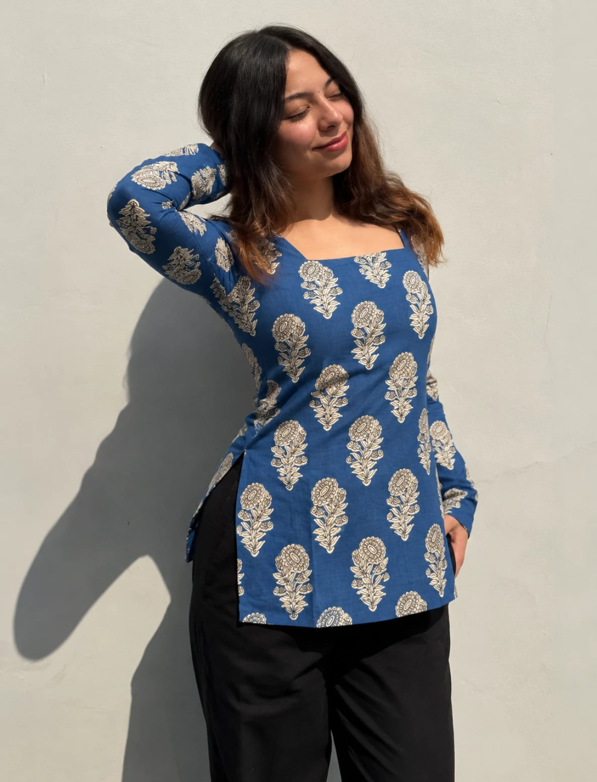 Iraaya Square Neck Kurti