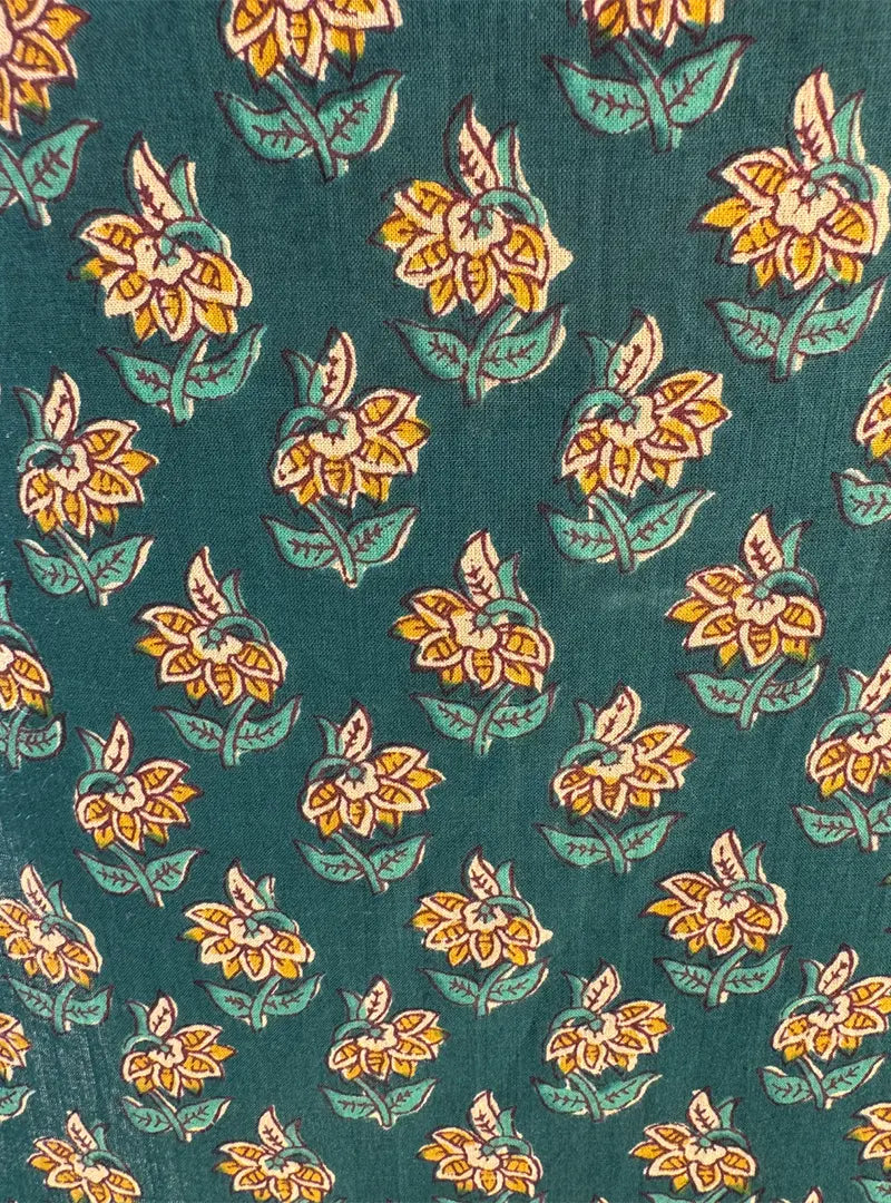 Huzoor Short Sleeveless Kurti