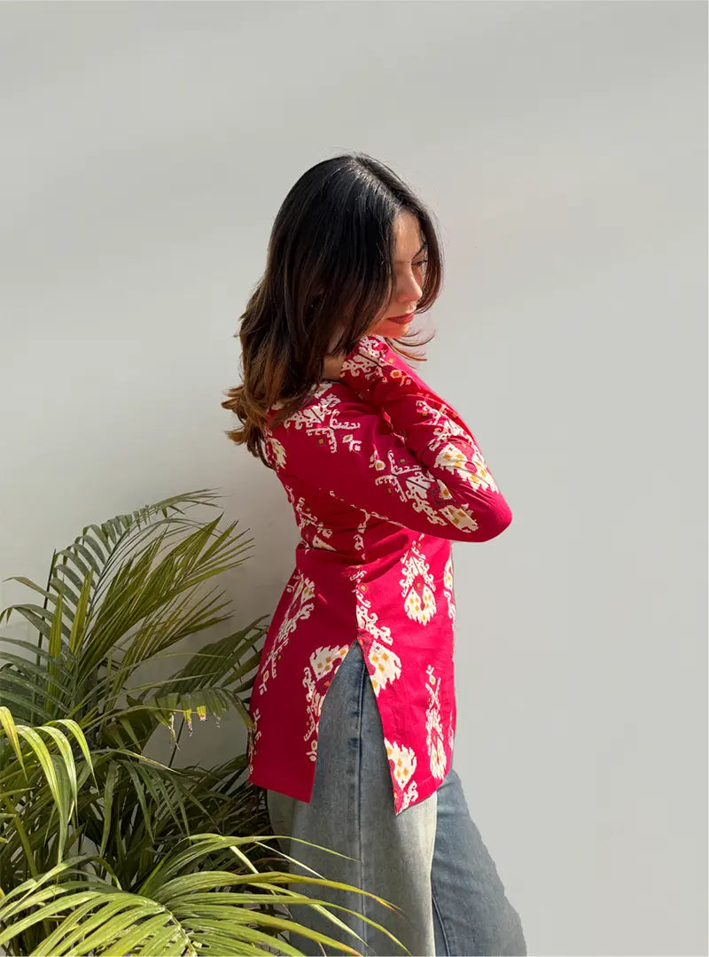 Khumaar Square Neck Kurti